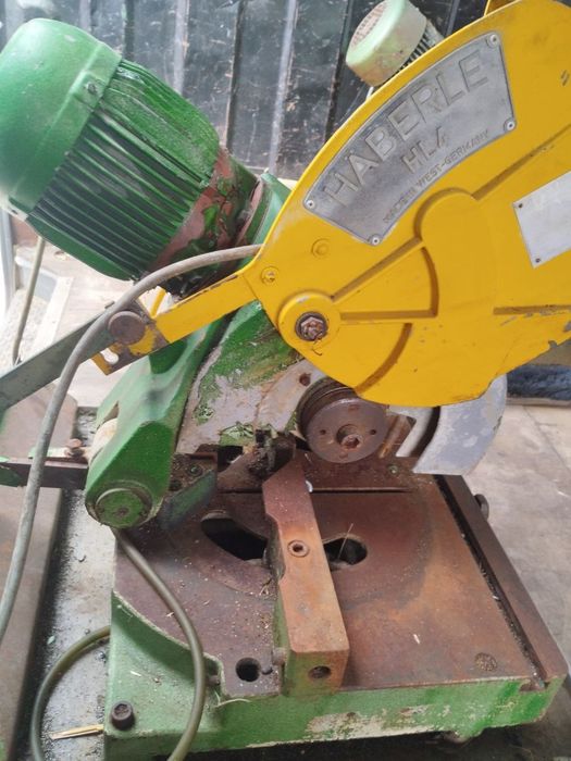 Машина пендула за метал трифазна внос от Англия Герунг