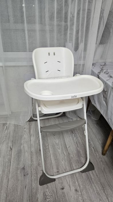 Продам стул для кормления