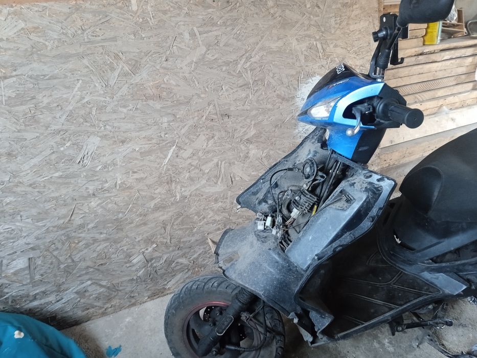 Продам м8 вложении по движку