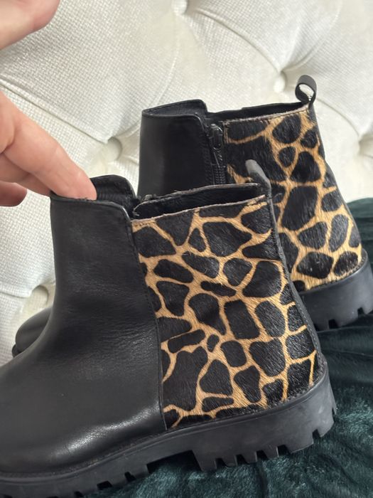 Ghete din piele naturala