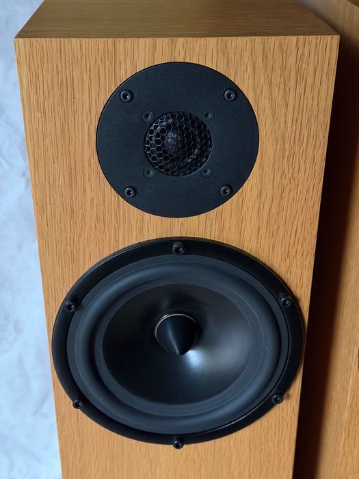 Boxe de top Spendor A7  (Made in UK)