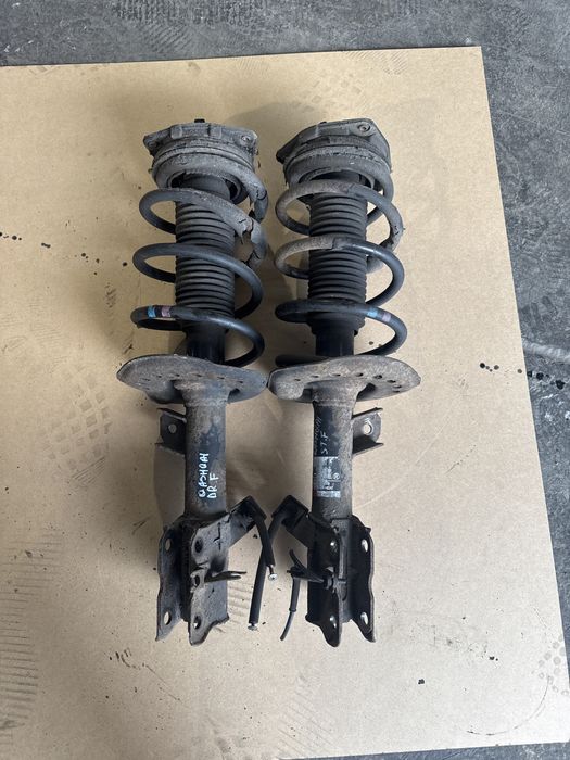 Telescoape/Amortizoare/Suspensie Nissan Qashqai J10