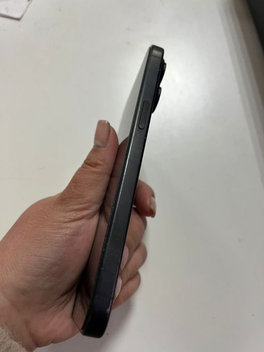 Продам айфон 15 про макс 512