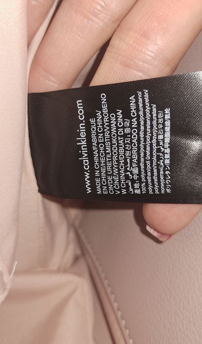 Geanta de umăr de la Calvin Klein