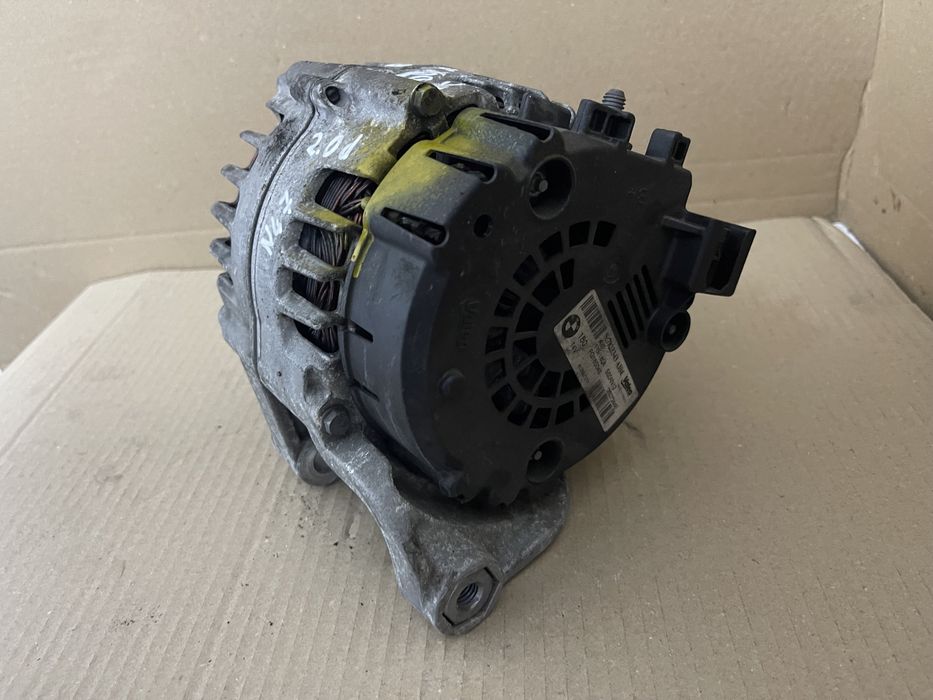 Alternator Bmw seria 3 F30 F31 2.0 d N47 cod 7823343