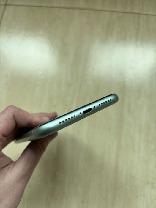 iPhone 11 64GB, Green