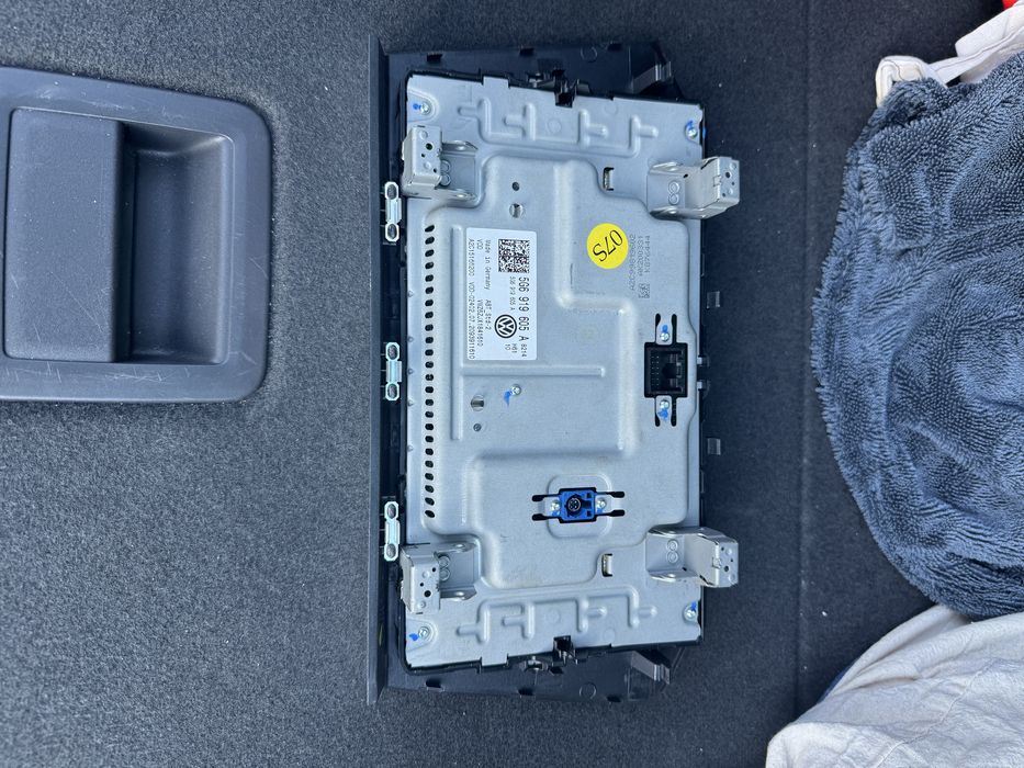 Navi passat b8 cu rama inclusa