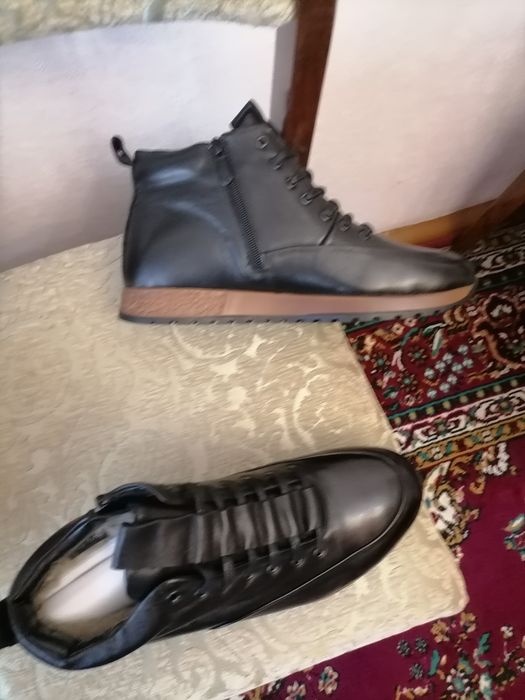 Продам обувь мужскую