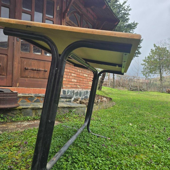 Ученически чин/маса