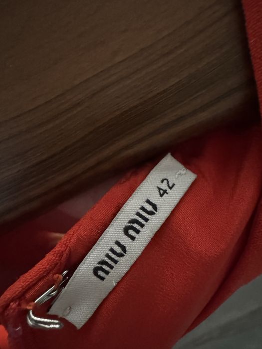 Платье оригинал “MIU MIU”