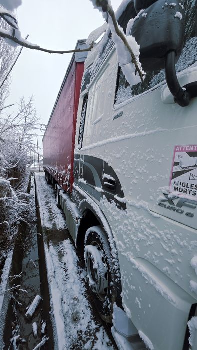 Komplekt Daf Pritsepi Kogel sotiladi yili 2016 ga 2016
Pritsepi   KOGE