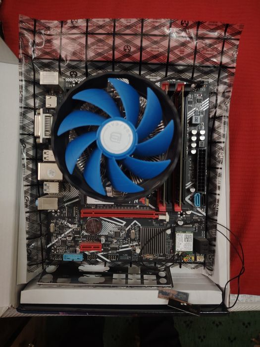 I7 3770 ddr3 16g +wifi bt kuller bashinniy