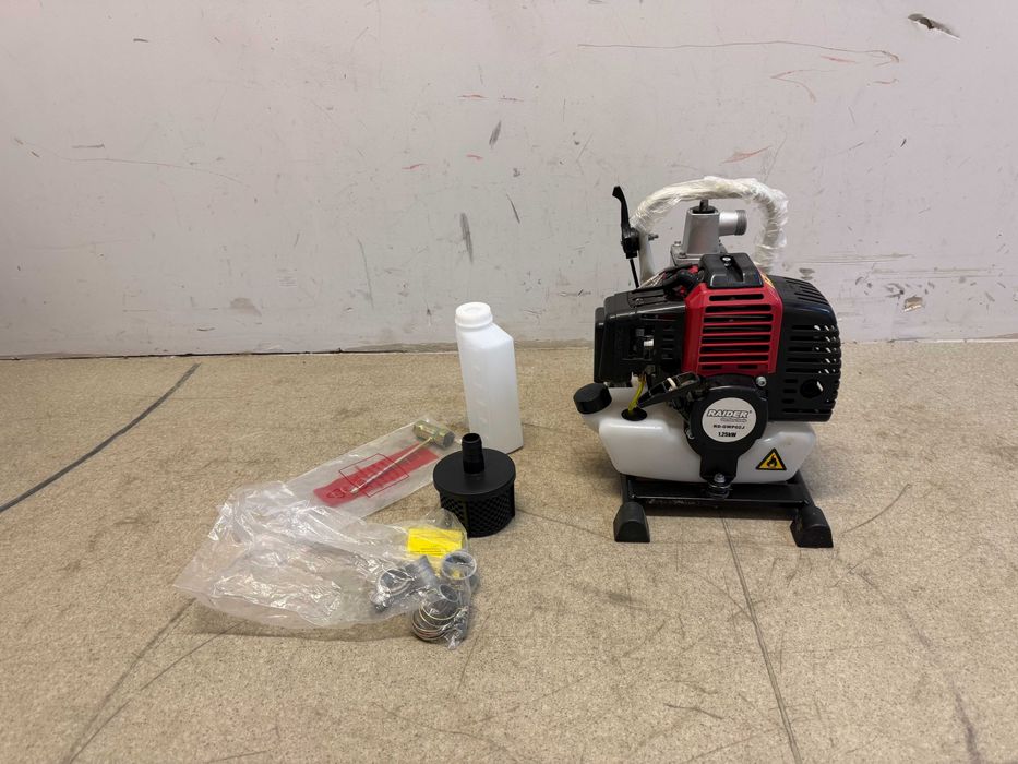 079908 - Помпа водна бензинова 1.25kW 1" 133 L/min RD-GWP02J