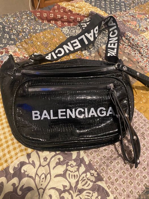 чанта  Balenciaga