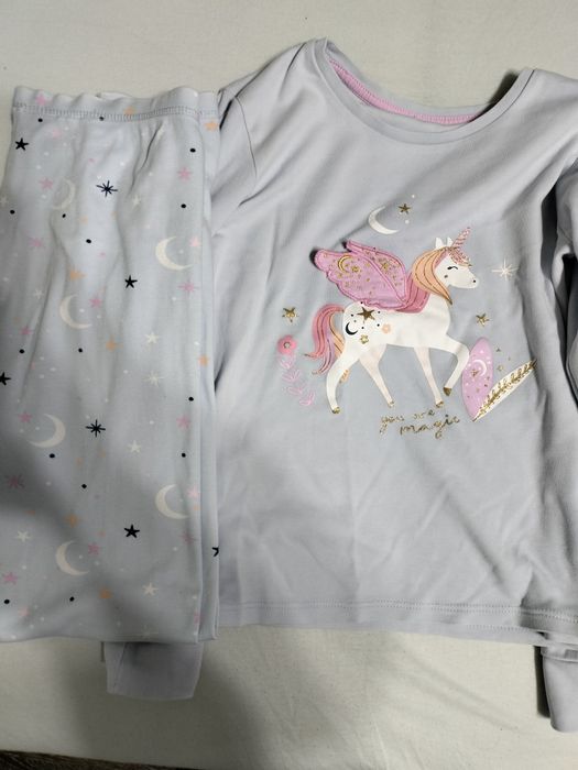 Minunatiile au rămas mici