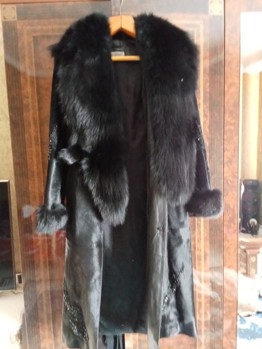 Продам шубу из кенгуру