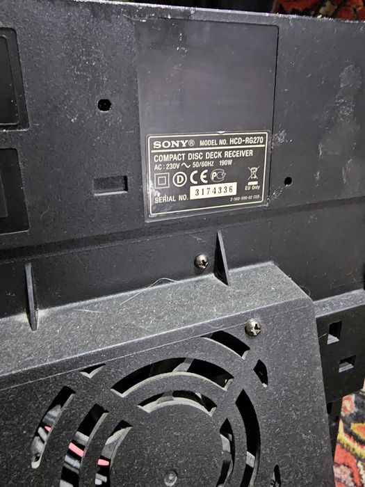 Продам муз Центр Sony