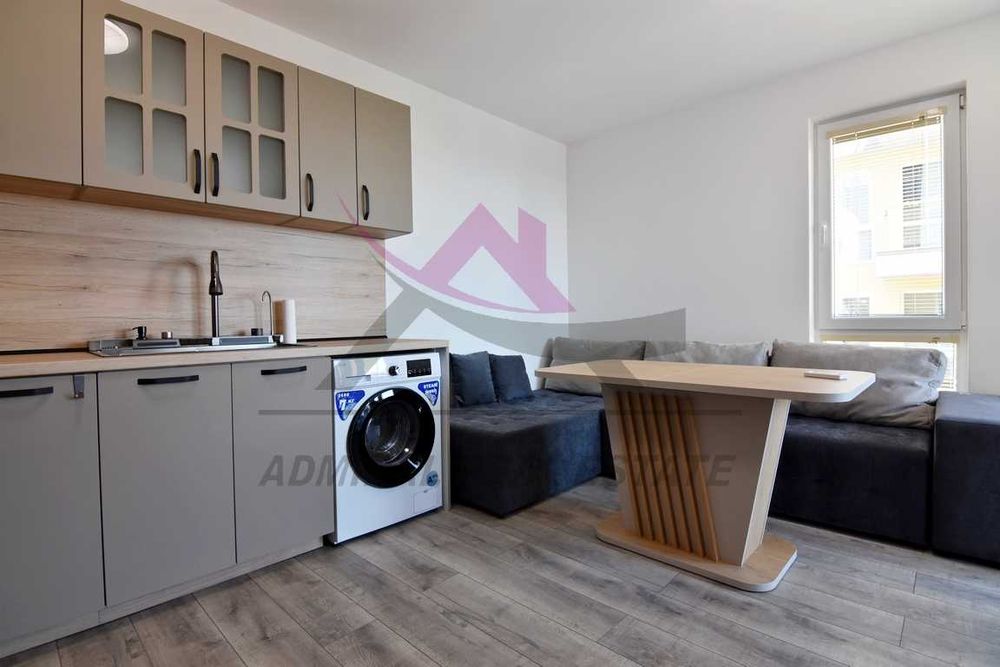 Дава се под наем Двустаен апартамент в Варна, Възраждане 3 - 55 кв.м за 448.8 € - Снимка #2