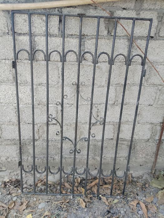 Продам решетку на окно