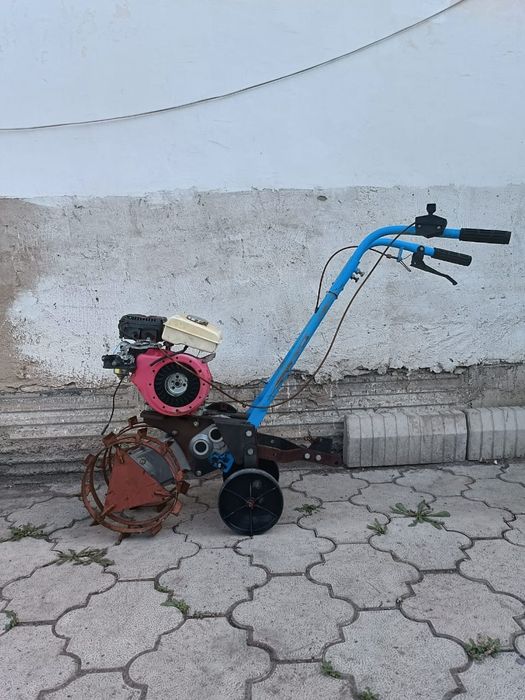 Продам культиватор!