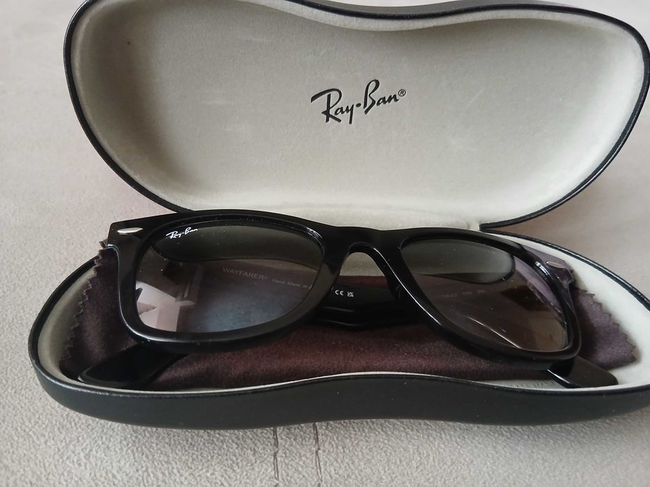 Ochelari de soareRayban , originali, made in Italia