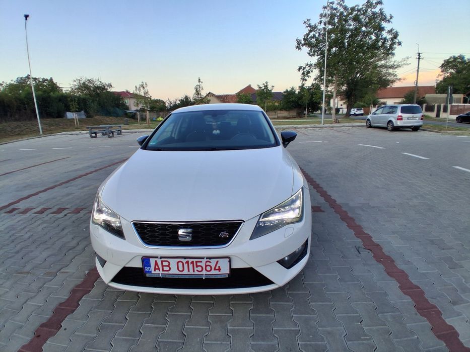 Vând SEAT LEON 2o15