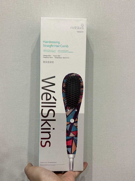 Расческа выпрямитель в отличном состоянии