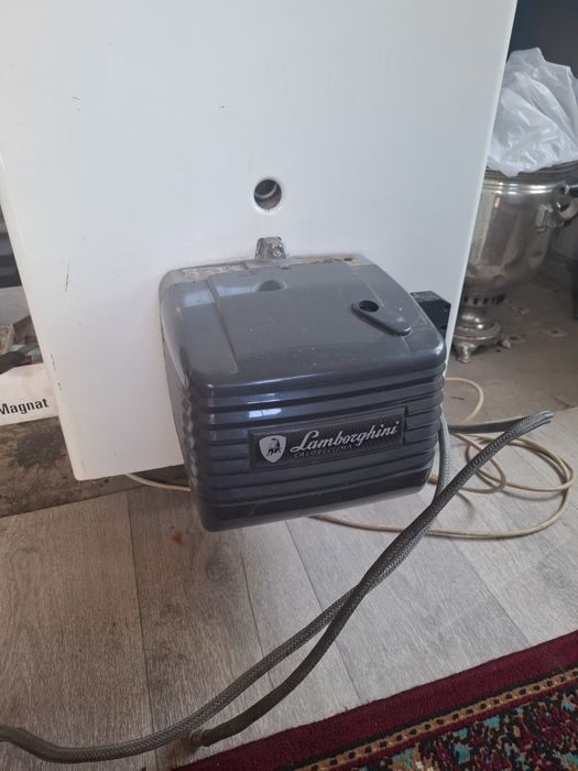 Продам котел дизельный