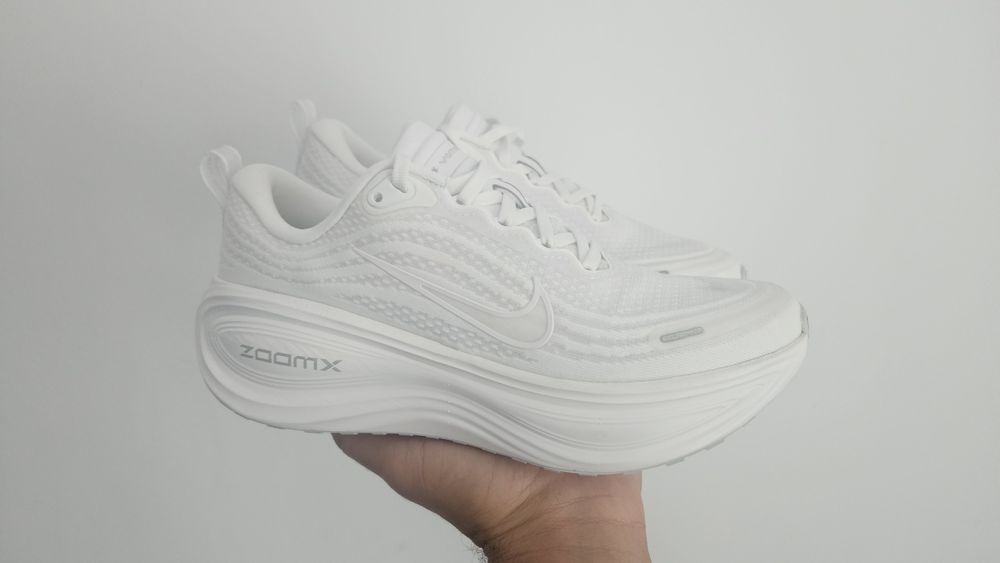 Nike Vomero Plus Road Running originali