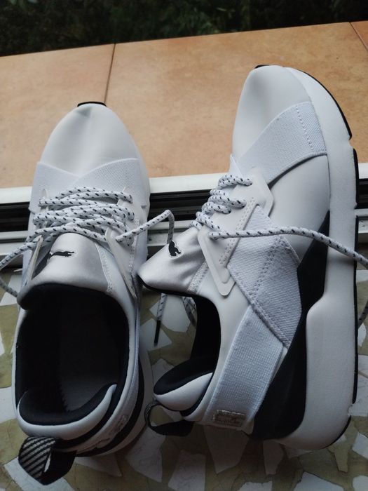 Vând adidași Puma originali