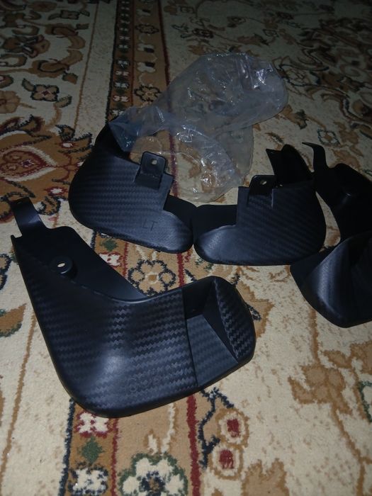 Брызговики для коболт карбон