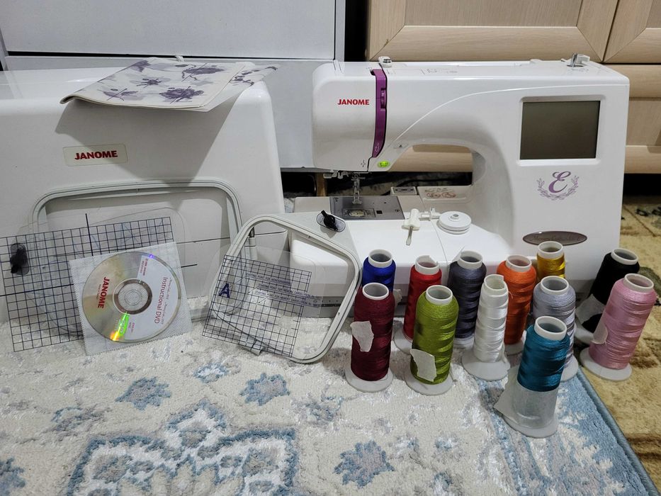 Вышивальная машинка Janome 350 E