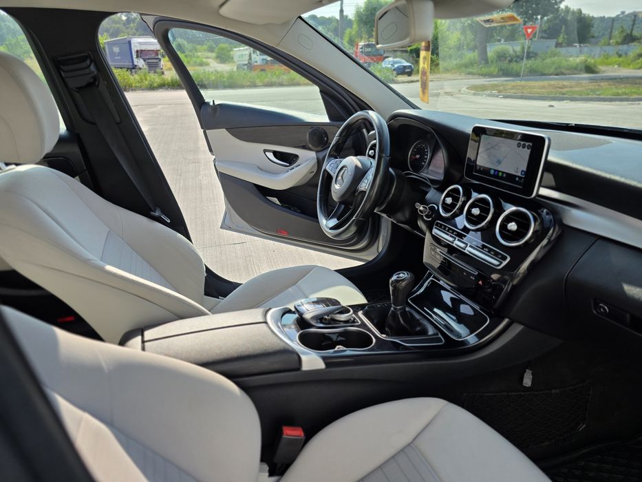 Mercedes C Class 2.2 2014 berlina proprietar service efectuat