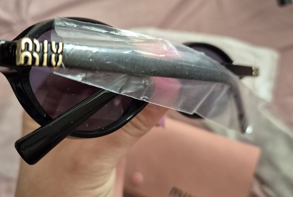 Ochelari de soare Miu Miu originali NOI – model oval retro