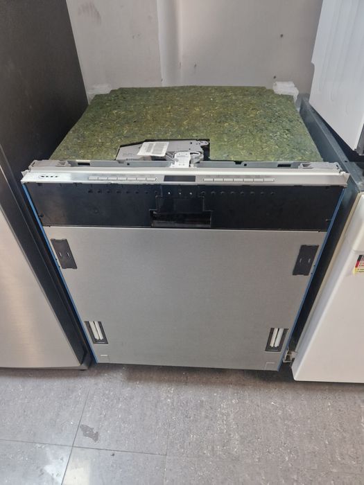 Съдомиялна за вграждане Neff Wi Fi  1/2 самоотваряне