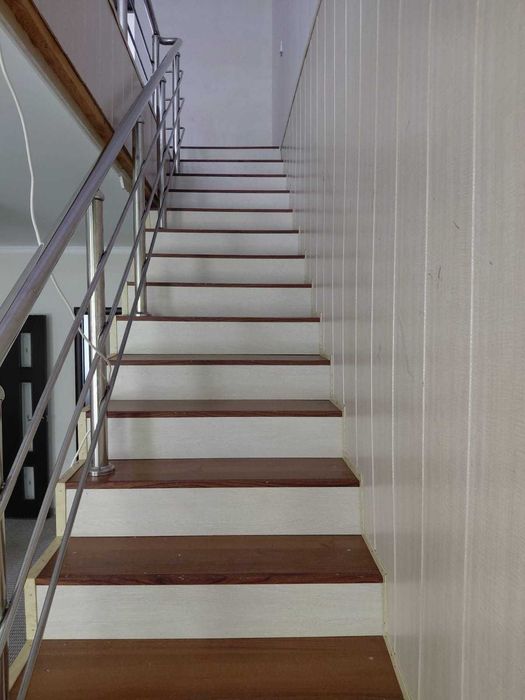 Часть дома · 6 комнат · 210 м² · 8 сот.