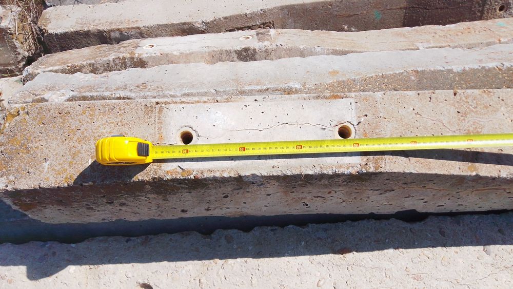 Traverse Beton tip cale ferată 250x27x16cm