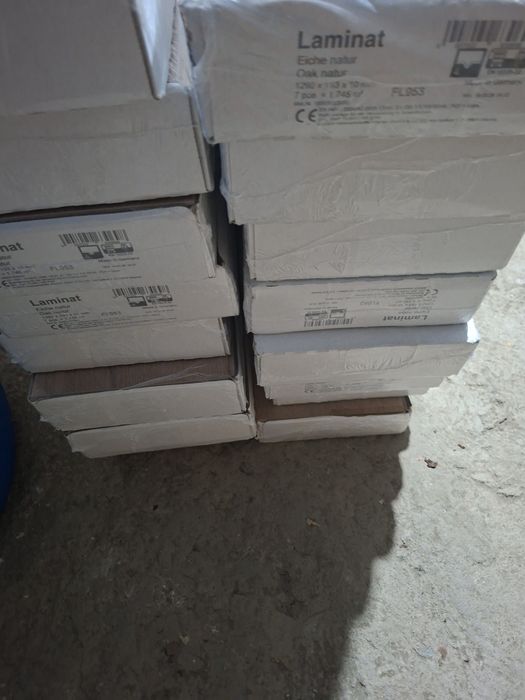 Parchet laminat  nou sigilat
