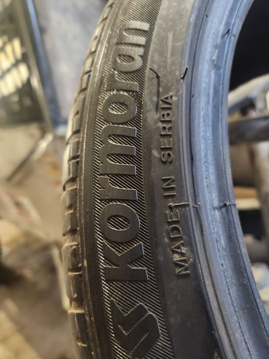 40 евро бр. , за чифт 80 евро.  Гуми  летни 235/40/18 два бр. И 225/45