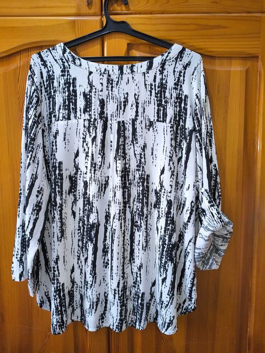 Дамски дрехи нови и втора употреба