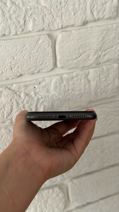 Iphone 11 (срочно торг)