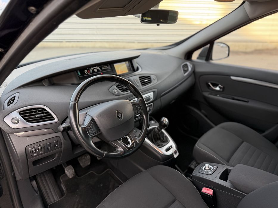 Renault Grand Scenic 1.5 Dci 110 CP