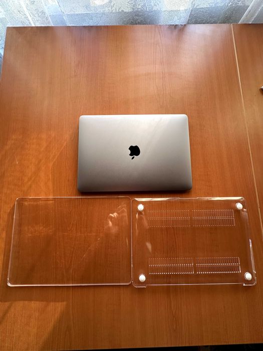 MacBook Air M1 – 8GB RAM / 256GB SSD | Stare impecabilă