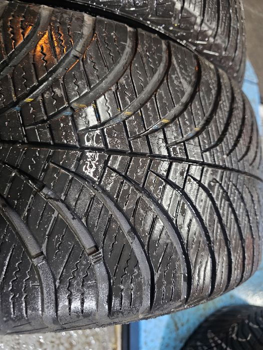 225 50 17 m+s goodyear allseason