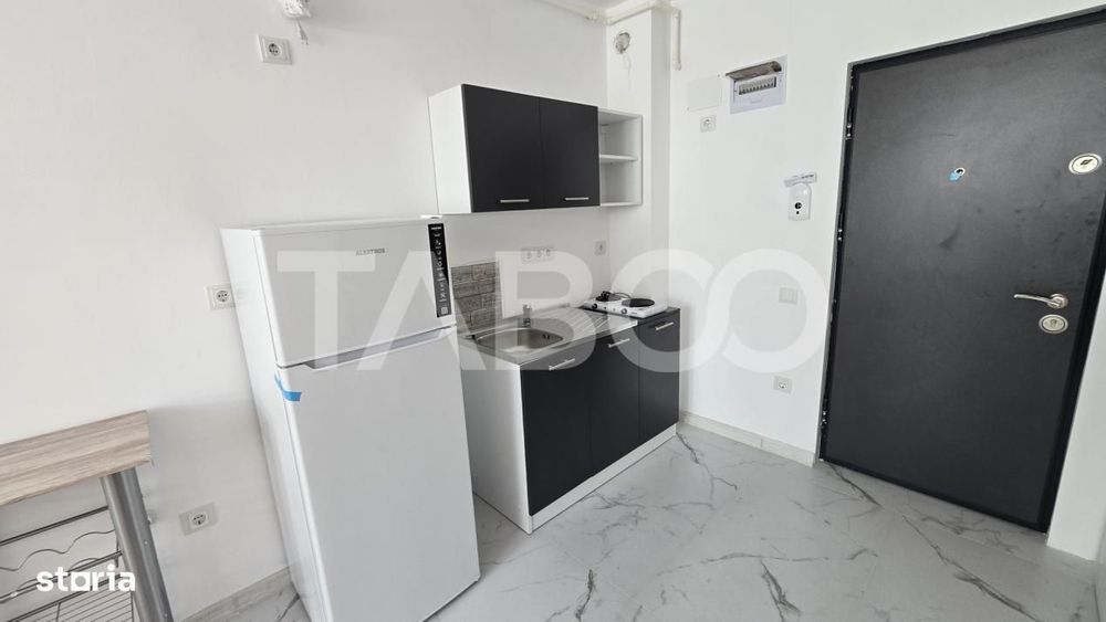 Garsoniera moderna mobilata si utilata de inchiriat in zona Lazaret