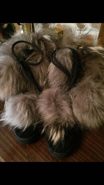 Спортно елегантни платформи, номер 39,естествена кожа и косъм лисица