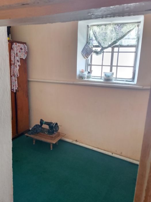 Уй сатылады Гоне каладан