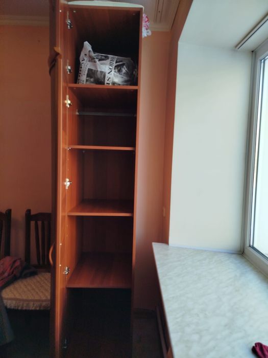 Шкаф пеналь для вещи