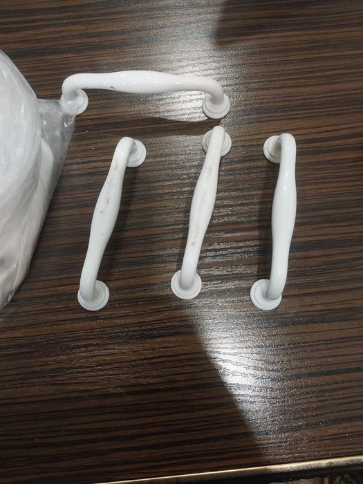 Ручки для мебели