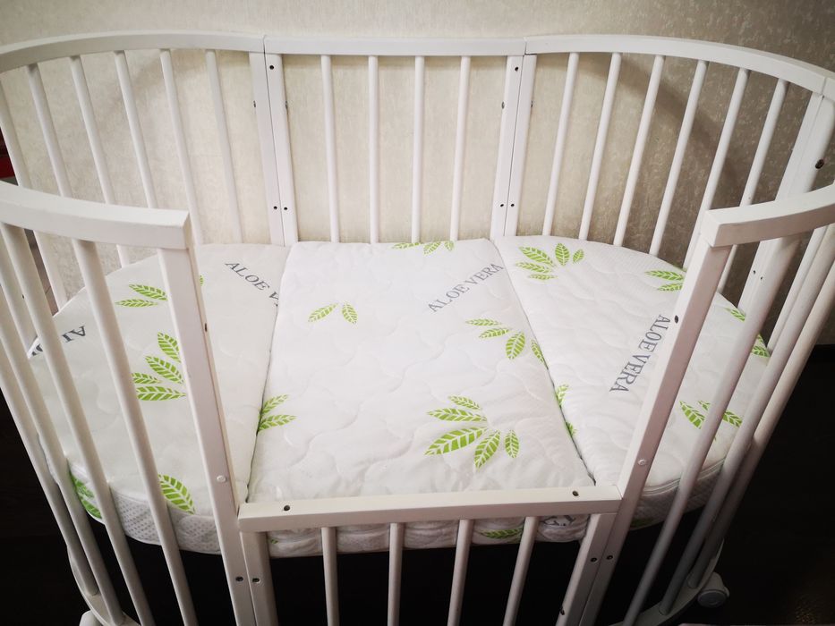 Кровать трансформер с маятником